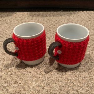 Red Knitted Sleeve Mug Set